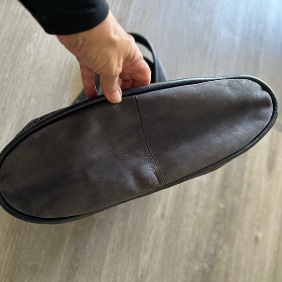 Ugg Gray Leather Hobo Bag - Picture 4 of 7